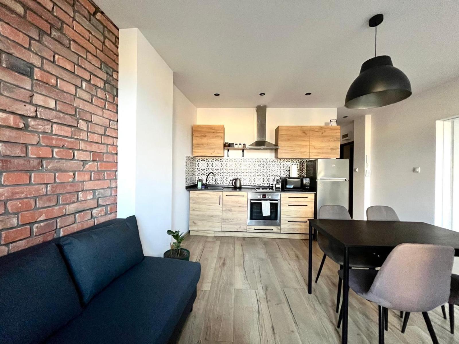 Central Apartment بيدغوستيا المظهر الخارجي الصورة